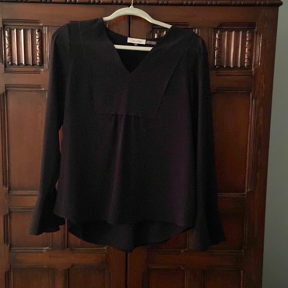 Black tunic crepe blouse, pretty bell sleeves